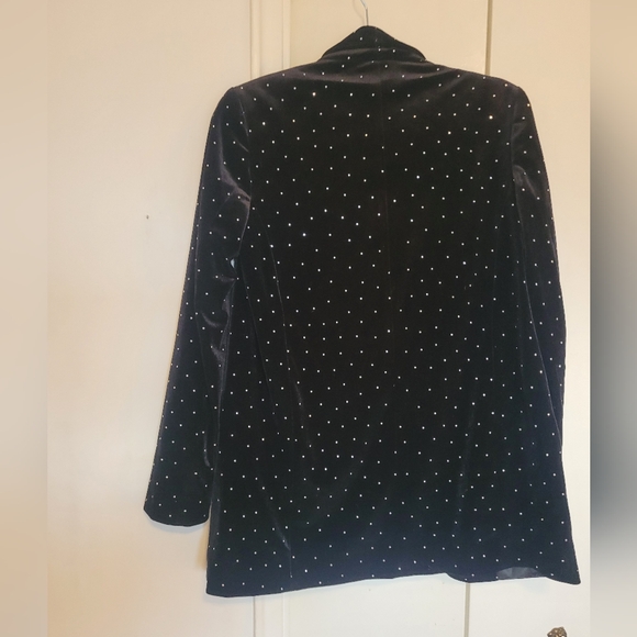 Zara velvet studded blazer, size XS - Picture 3 of 3